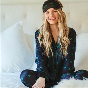 Kittenish Christmas Tree PJ set 🎄